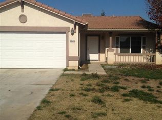 1924 W Pioneer Ave, Porterville, CA 93257