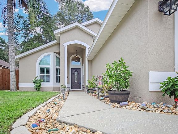 5th image of 1522 Royal Oaks Dr