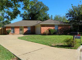 2709 Lee Cir, Rosenberg, TX 77471