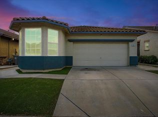7425 Sun Castle Ln, Sacramento, CA