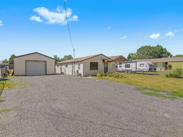 832 Linden Ave, Lewiston, ID 83501