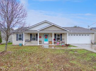 5121 Cedar Knoll Dr, Corryton, TN 37721