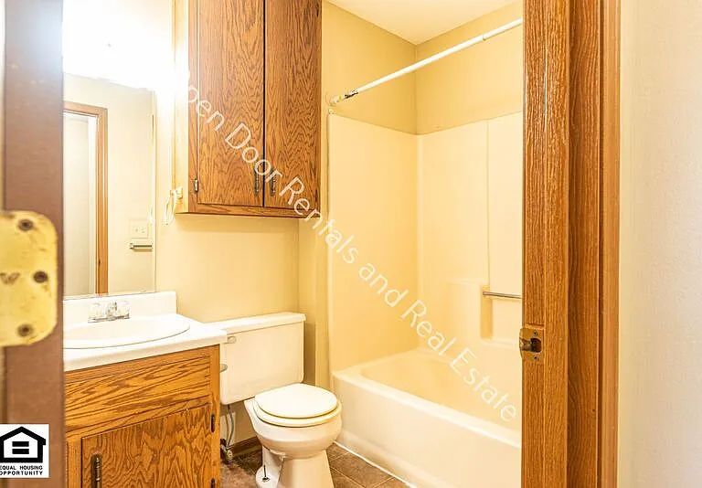 1000 Old Brick Rd #214 — Photo 11