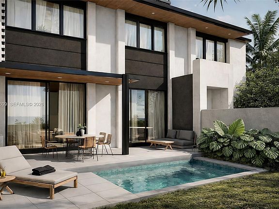 3rd image of 1047 SW 13th Ave #B