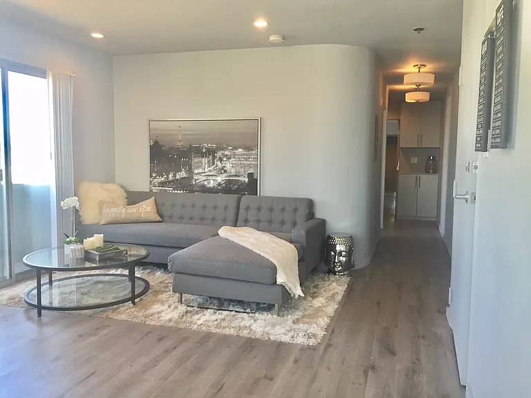 3750 Vinton Ave #201A — Photo 2
