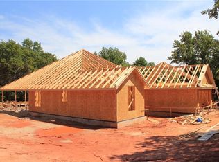 15500 Whispering Oaks, Newalla, OK 74857