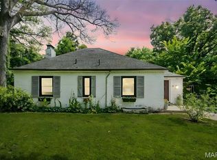 714 Lookout Dr, Saint Louis, MO