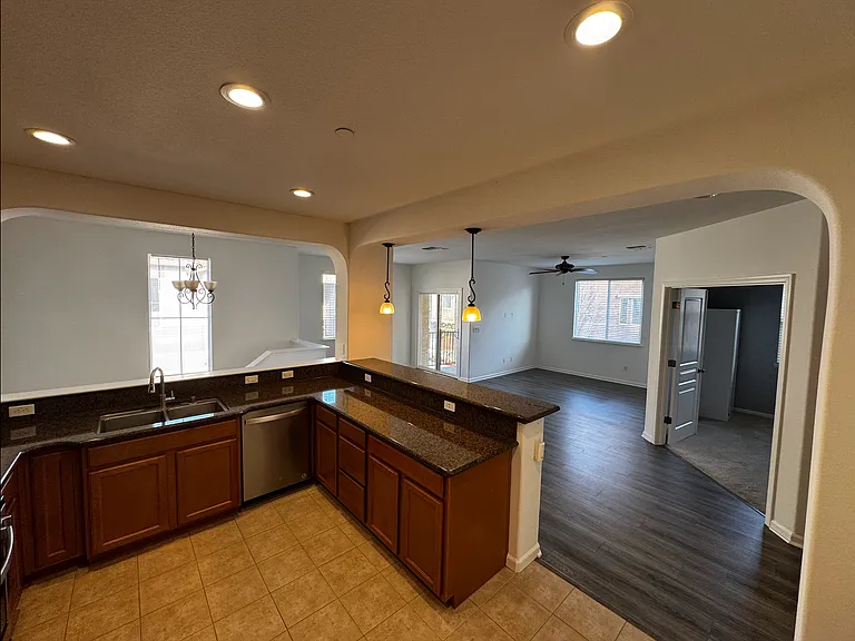 2580 W El Camino Ave #14103 — Photo 9