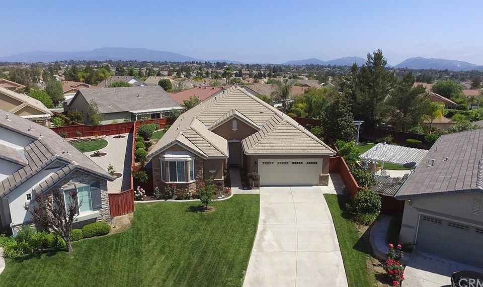 1st image of 30237 Bealieu Cir