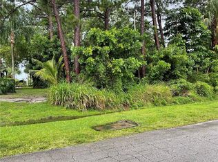 910 SW Longfellow Rd, Port Saint Lucie, FL 34953