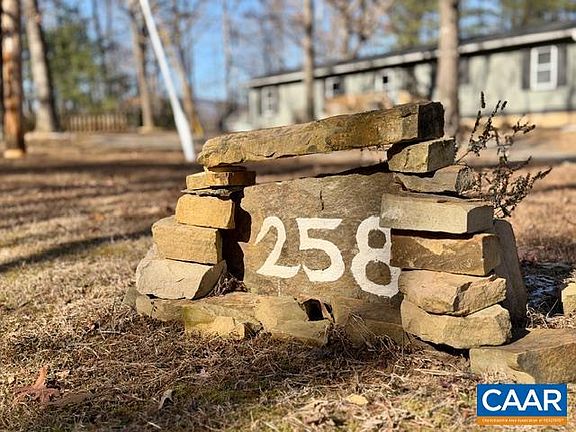 2nd image of 258 Riverdale Rd