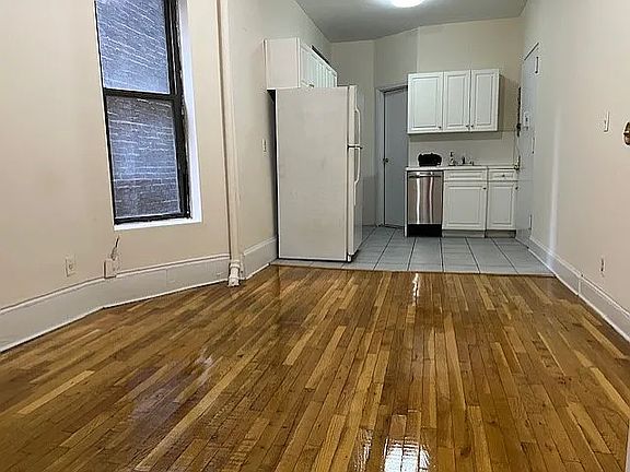 5th image of 205 E 94th St APT 2RE