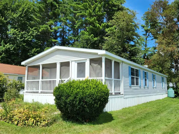 4 Duke Lane, Concord, NH 03303-4116