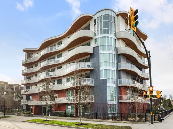 20416 Park Ave #509, Langley, BC V3A 0N2