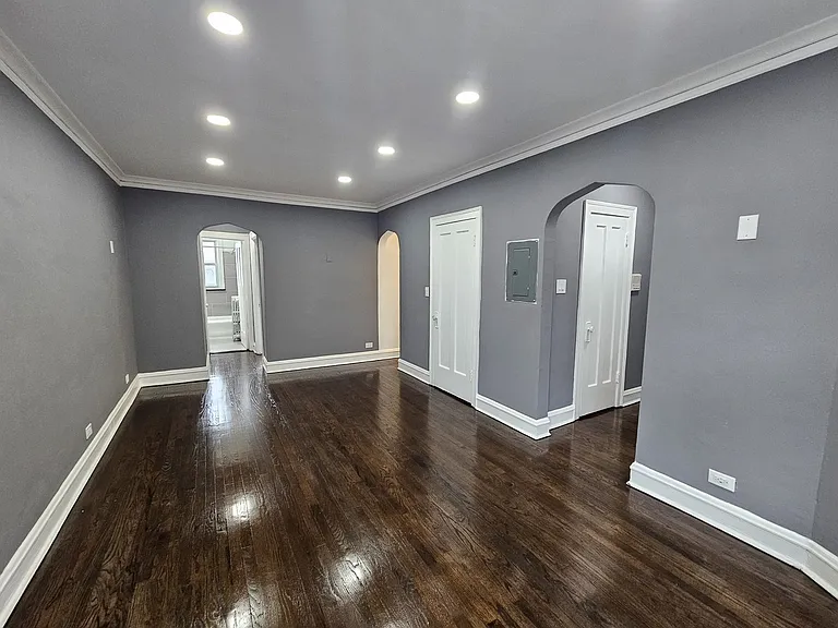 6549 N Francisco Ave #3A — Photo 4