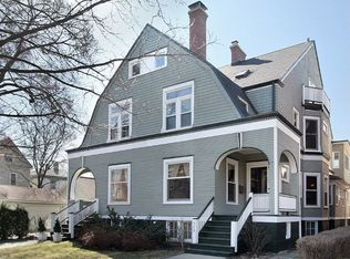 518 Greenwood St, Evanston, IL