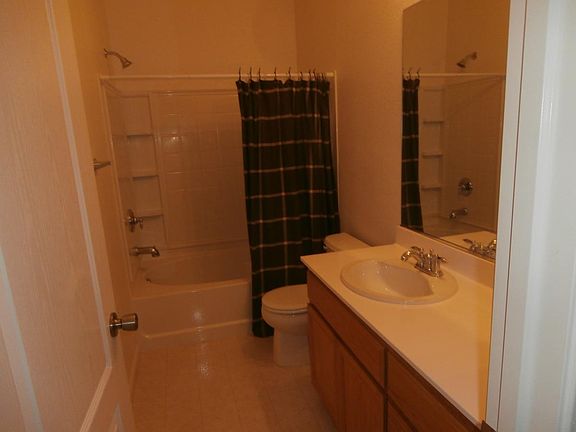 4th image of 1821 Bella Lago Dr