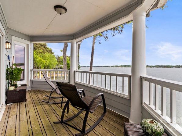 372 Northwest Dr, Davidson, NC 28036