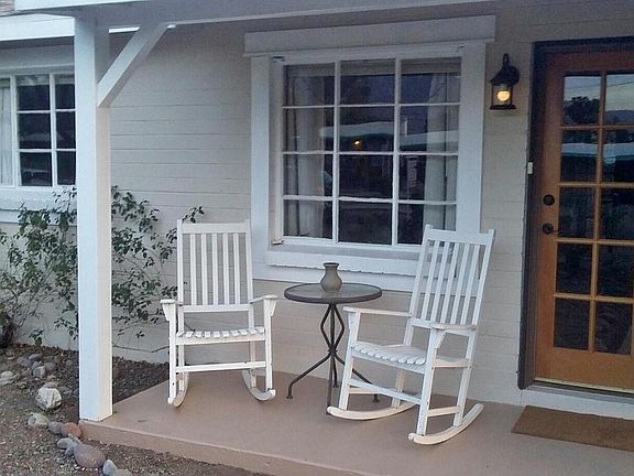 3rd image of 2610 E Alta Vista St