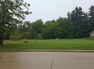 2007 Cappaert Rd, Manitowoc, WI 54220