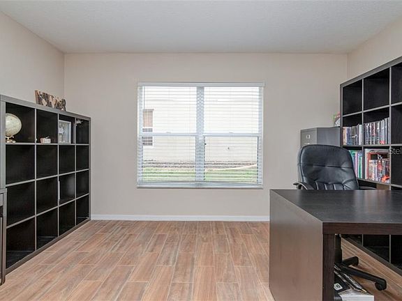 5th image of 2143 Tealwood Cir