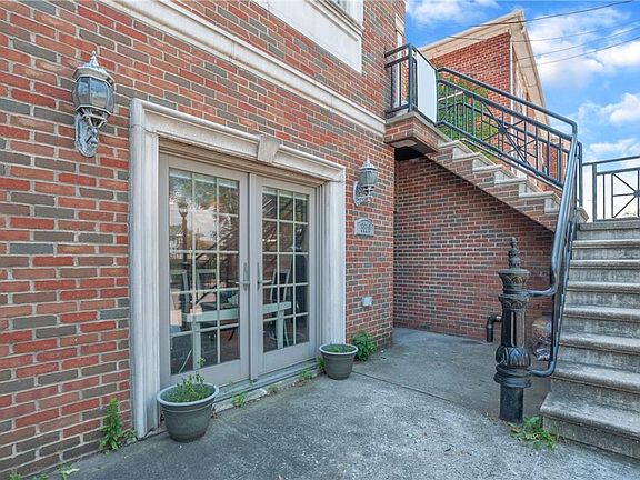 4th image of 3810 Shore Pkwy #1A