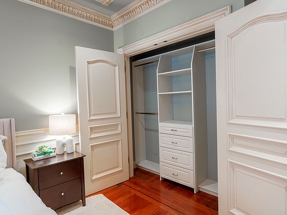 3rd image of 222 6th Ave Suite 302