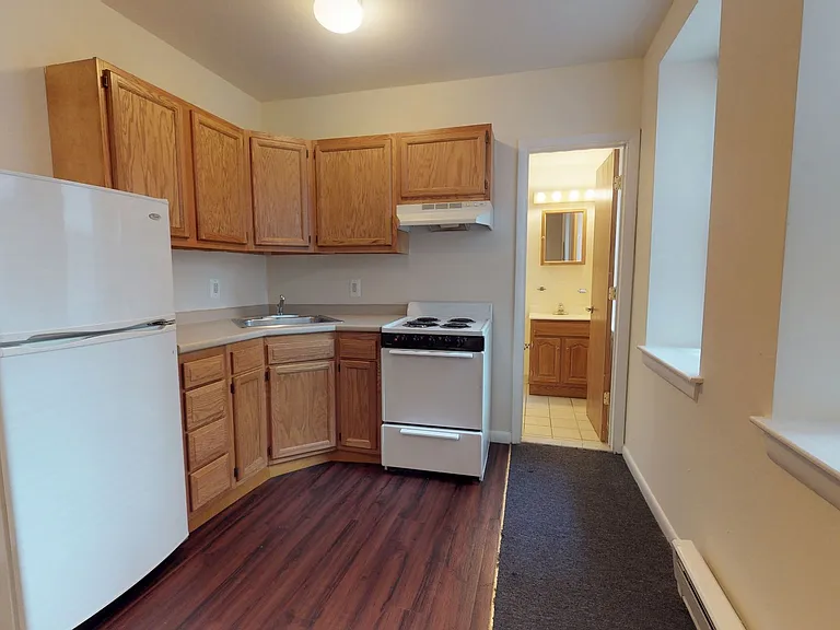 Marlton Manor Apartments — Photo 15