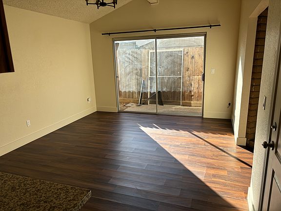 5th image of 8128 Sunrise East Way #1