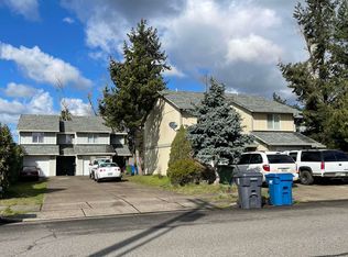1557 W Locust St, Stayton, OR