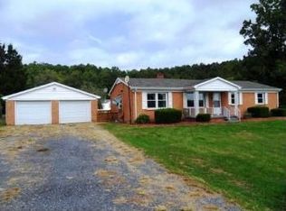 411 Dry Branch Rd, Churchville, VA 24421