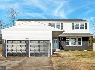 5 S Syracuse Dr, Cherry Hill, NJ 08034