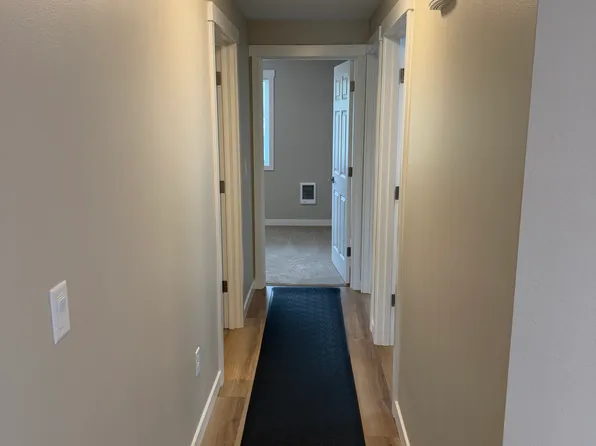Eagle Crest Apartments