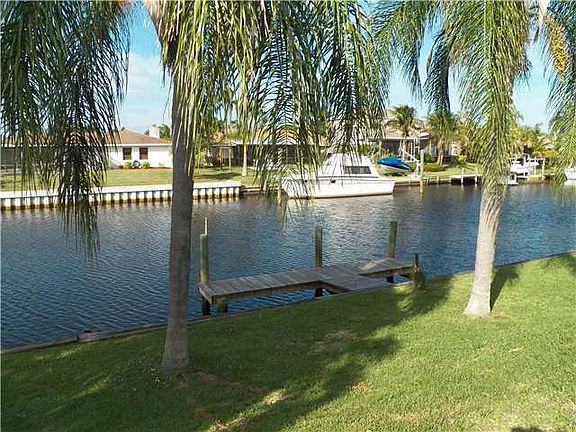 4th image of 1563 SW Seagull Way