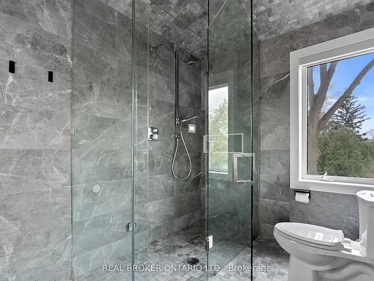 17 Old Oak Rd — Photo 26