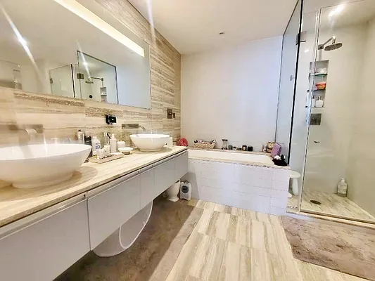 Rented by Battery Park Realty | media 9