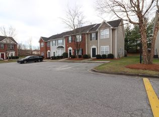 1744 Olivers Crossing Cir, Winston Salem, NC 27127