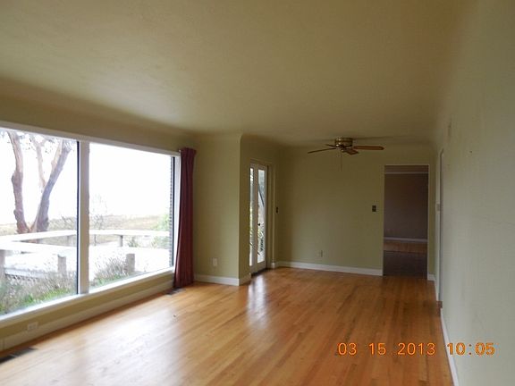 3rd image of 18908 115th St NW