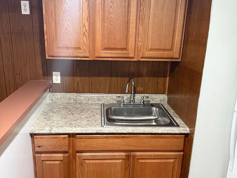 8301 Legation Rd — Photo 5