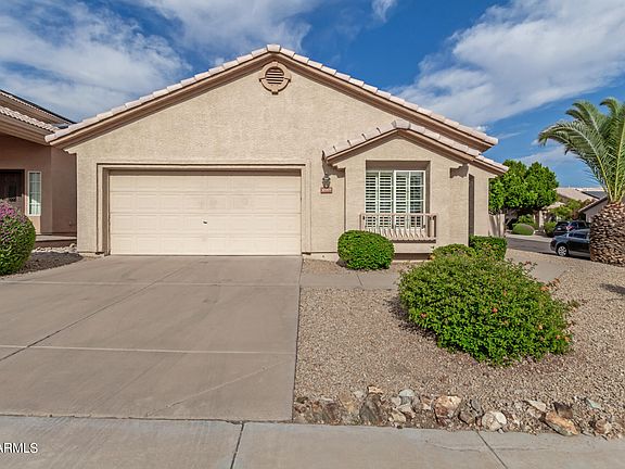 3rd image of 10707 N 118TH Way