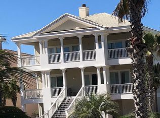 3246 Dolphin Dr, Gulf Shores, AL 36542