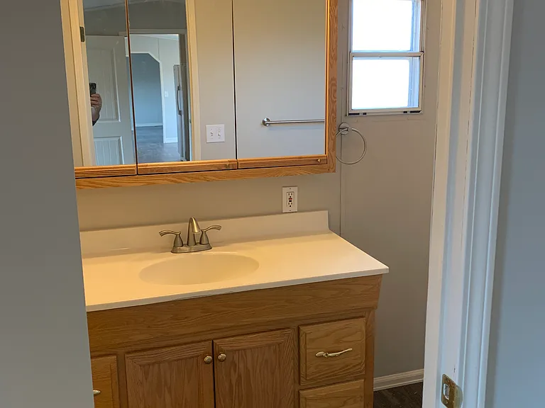 3115 S Meridian Rd — Photo 24