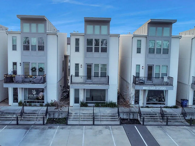 18716 Centro Main St #A — Photo 23