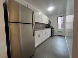 143-16 Barclay Ave #4D, Flushing, NY 11355