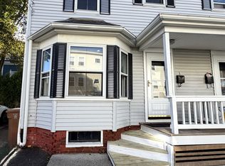 3 Melcher St, Portsmouth, NH 03801