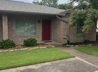 308 Brentwood Dr, College Station, TX 77840