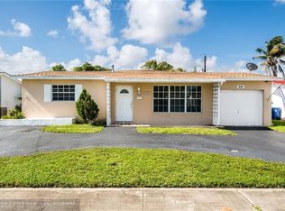 8520 NW 26th St, Sunrise, FL 33322