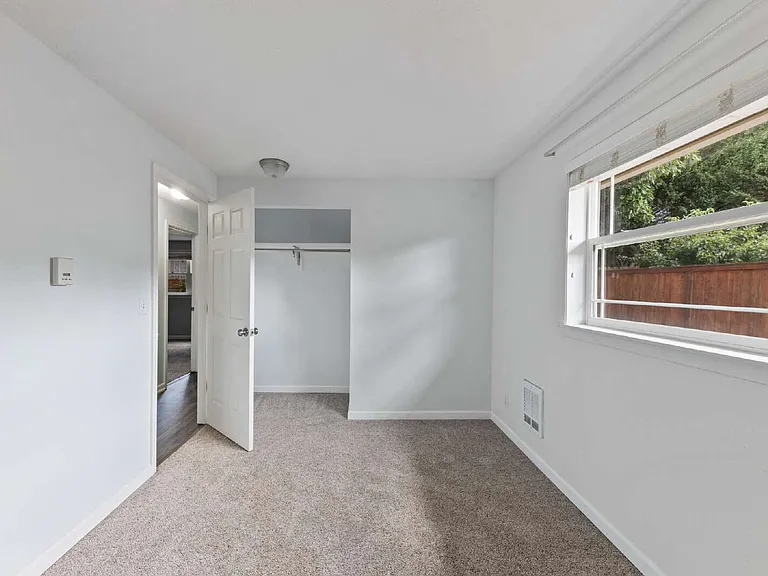 1270 N Adams St — Photo 14