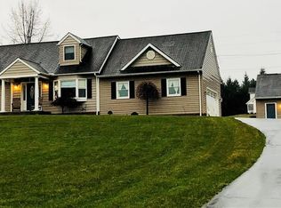 3550 Pioneer Trl, Mantua, OH 44255