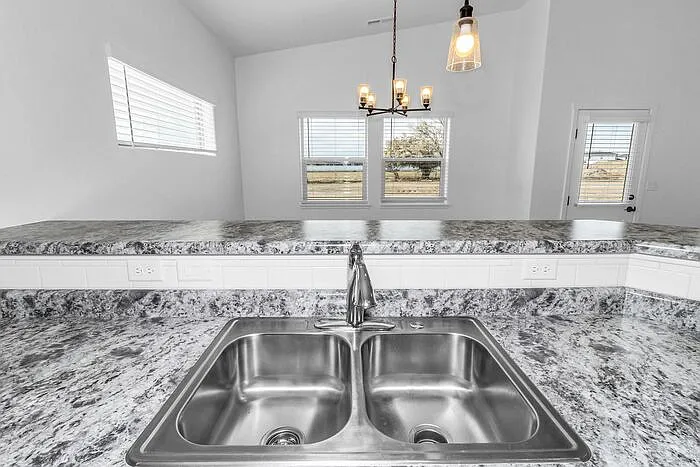 387 Hidden River Dr — Photo 8